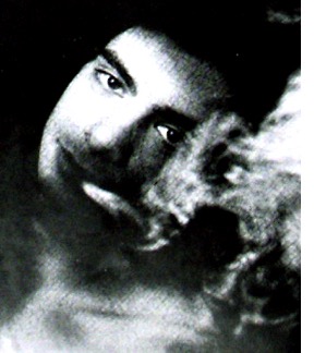 Ronnie - Smokin' Drummer!